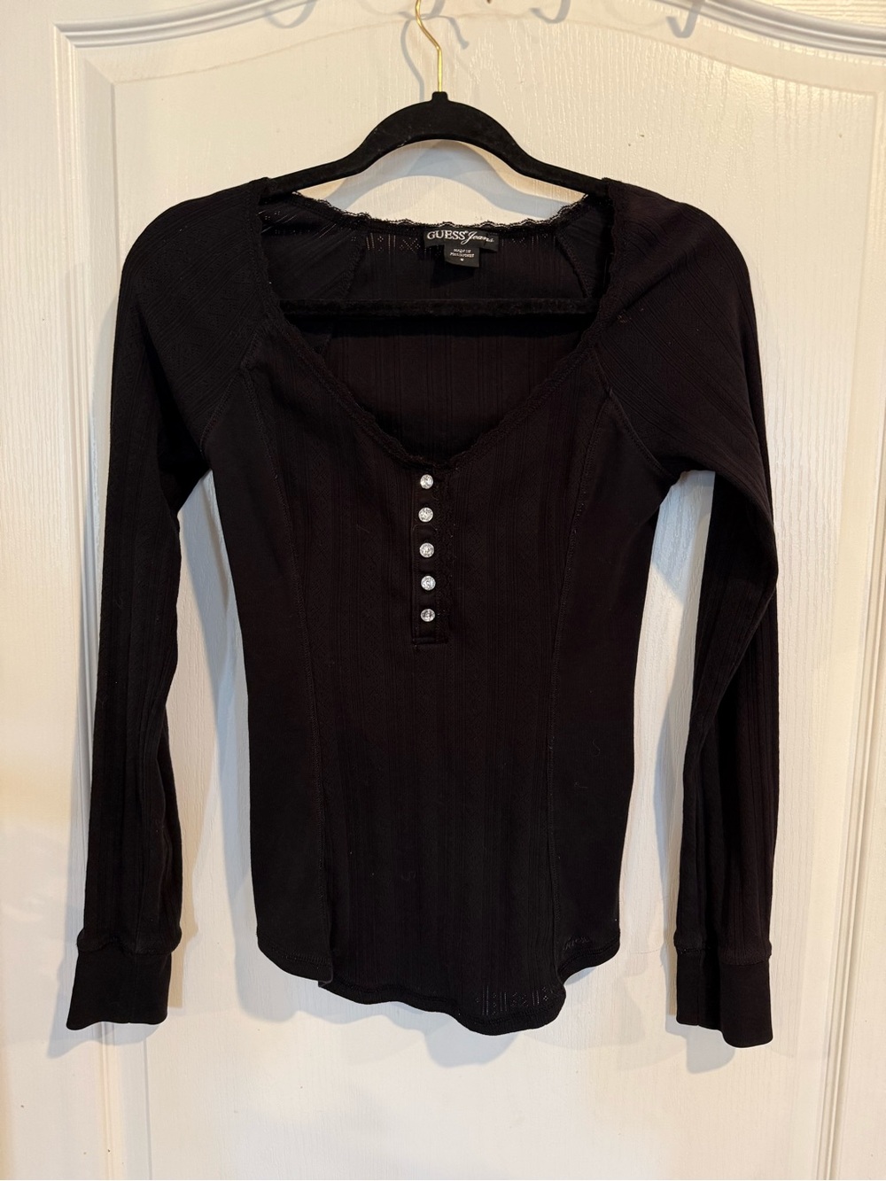 Guess long-sleeve scoop neck black henley top rhinestone buttons lace medium
